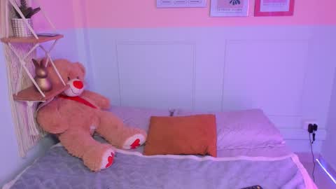 Camila  online show from 12, 2, 2026