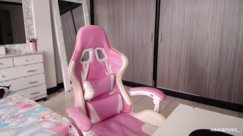 X IGcamiryan01 online show from 15, 11, 2025