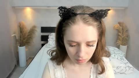 Camilla online show from 16, 10, 2025