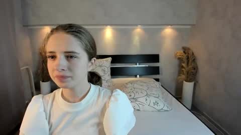 Camilla online show from 27, 10, 2025