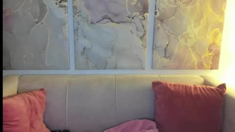 Snapshot of camilladreamer chatting on 22, 4, 2026 camilladreamer online show from 22, 4, 2026