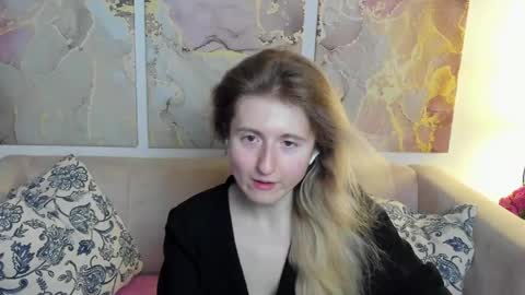 Snapshot of camilladreamer chatting on 29, 5, 2026 camilladreamer online show from 29, 5, 2026