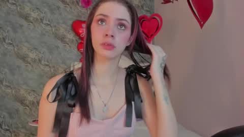 C A M I L L E N    Help me get to the top online show from 16, 2, 2025