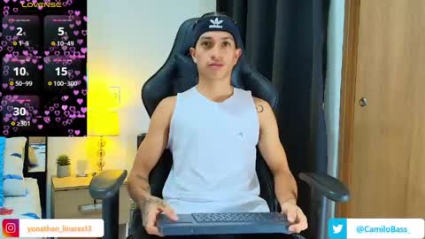 Snapshot of camilobass_ chatting on 23, 3, 2026 Camilo Bass online show from 23, 3, 2026