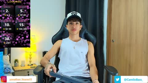 Snapshot of camilobass_ chatting on 1, 4, 2026 Camilo Bass online show from 1, 4, 2026