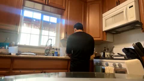 Snapshot of camilooo_cb chatting on 28, 10, 2025 camilooo_cb online show from 28, 10, 2025