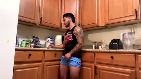 Snapshot of camilooo_cb chatting on 31, 10, 2025 camilooo_cb online show from 31, 10, 2025