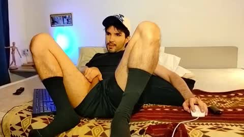 Snapshot of camilosaennz chatting on 24, 4, 2026 camilo online show from 24, 4, 2026