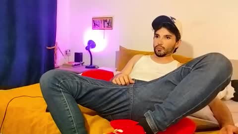Snapshot of camilosaennz chatting on 30, 4, 2026 camilo online show from 30, 4, 2026