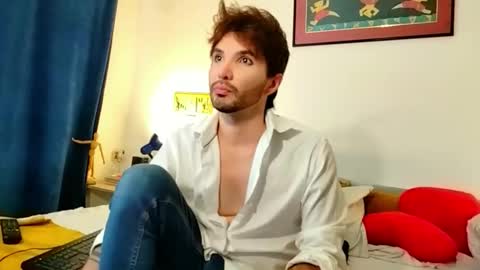 Snapshot of camilosaennz chatting on 1, 5, 2026 camilo online show from 1, 5, 2026