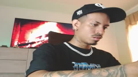 camilovarg online show from 2, 12, 2025