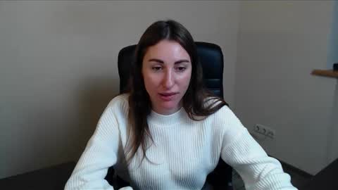 cammila horn online show from 29, 11, 2025