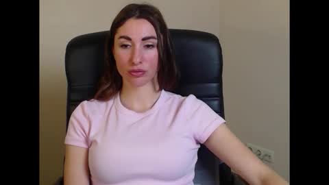 cammila horn online show from 18, 1, 2026