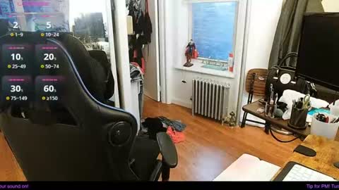 Snapshot of cammy_ho chatting on 24, 6, 2026 cammy_ho online show from 24, 6, 2026