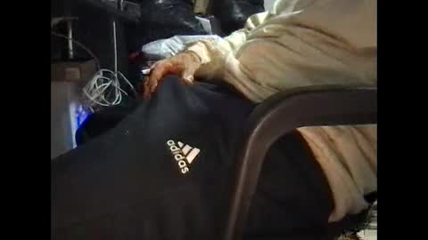 camoty1234 online show from 14, 1, 2026