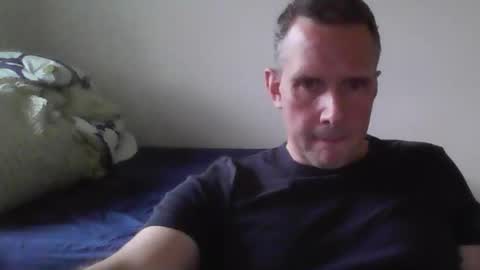 Snapshot of camslave74xx chatting on 4, 12, 2025 camslave74xx online show from 4, 12, 2025