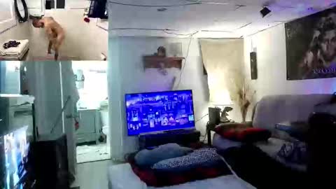 Snapshot of canadaguuy78 chatting on 3, 4, 2026 CanadaGuy1978 online show from 3, 4, 2026