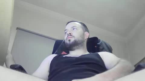 Snapshot of canarionm5 chatting on 17, 10, 2025 canarion online show from 17, 10, 2025