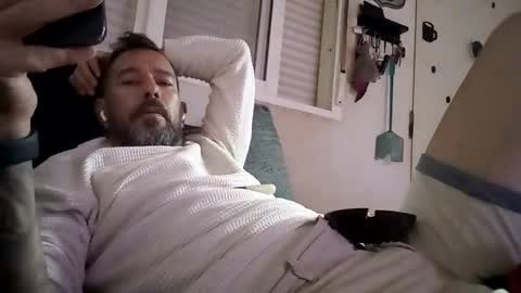 Snapshot of canary_braun chatting on 6, 2, 2026 canary_braun online show from 6, 2, 2026