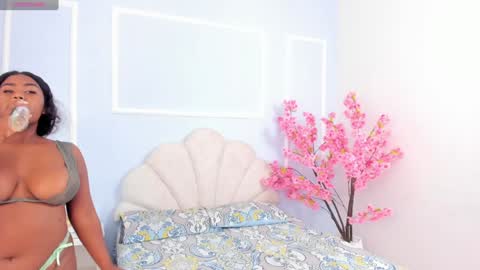 Snapshot of candaceowens chatting on 29, 1, 2025 candaceowens online show from 29, 1, 2025