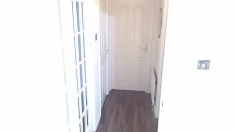 candi smokes online show from 16, 12, 2025