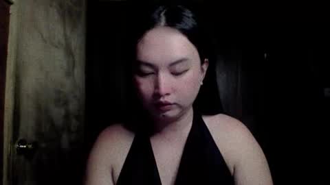 Snapshot of candiiice18 chatting on 4, 11, 2025 candiiice18 online show from 4, 11, 2025