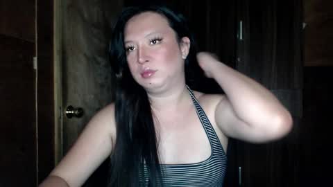 Snapshot of candiiice18 chatting on 13, 3, 2026 candiiice18 online show from 13, 3, 2026