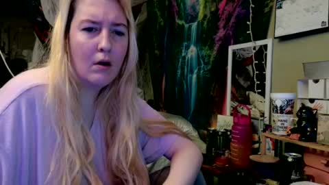 Candi online show from 24, 6, 2026