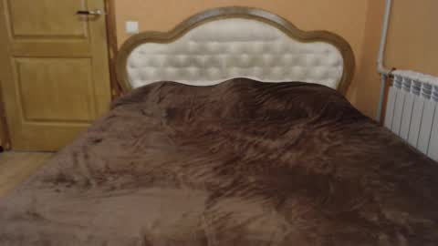 Candy online show from 3, 12, 2025