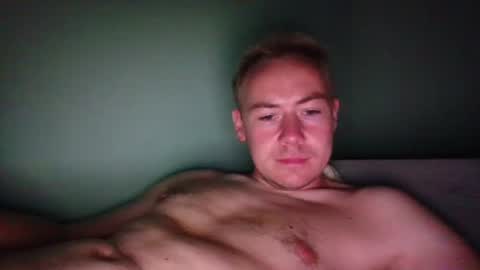 Snapshot of candy_boy_xoxo chatting on 13, 7, 2026 candy_boy_xoxo online show from 13, 7, 2026