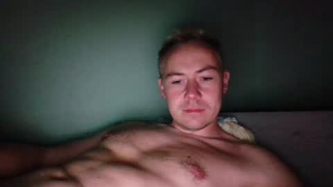 Snapshot of candy_boy_xoxo chatting on 24, 7, 2026 candy_boy_xoxo online show from 24, 7, 2026