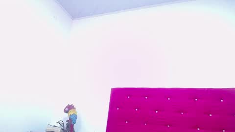 CANDY DUSTANO online show from 7, 2, 2025