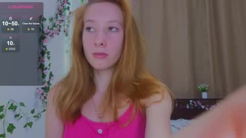 Snapshot of candy_flosse chatting on 19, 9, 2025 candy_flosse online show from 19, 9, 2025
