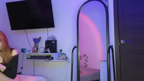 candy_flosse online show from 14, 10, 2025