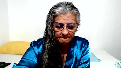 Snapshot of candy_mature_ chatting on 9, 7, 2026 candy online show from 9, 7, 2026