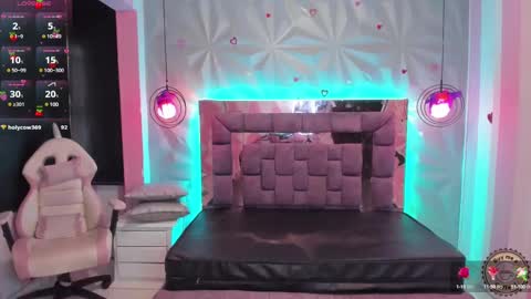 Ania online show from 5, 3, 2025