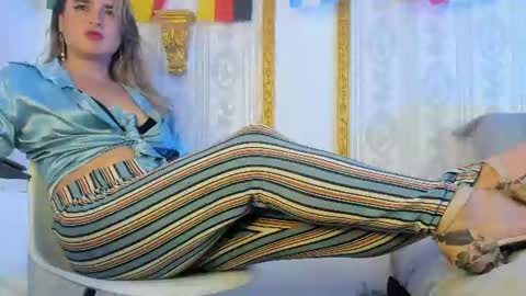 Snapshot of candy_plus chatting on 22, 6, 2026 Candy plus online show from 22, 6, 2026
