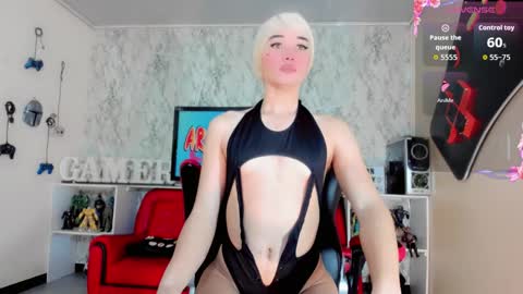 candy_walker__ online show from 4, 11, 2025