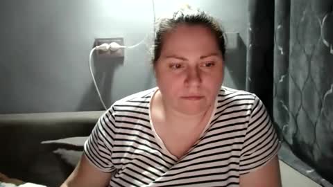 Laura online show from 27, 11, 2025