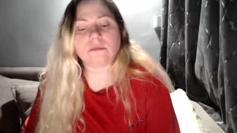 Laura online show from 8, 3, 2026