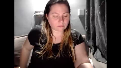 Snapshot of candycream74 chatting on 6, 6, 2026 Laura online show from 6, 6, 2026