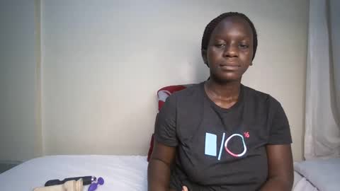Snapshot of candycurly_ chatting on 21, 2, 2025 candycurly_ online show from 21, 2, 2025
