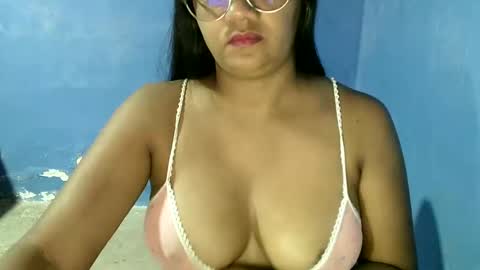 Snapshot of candyflowerlub chatting on 31, 12, 2024 candyflowerlub online show from 31, 12, 2024