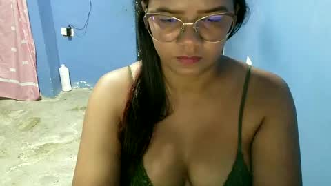 Snapshot of candyflowerlub chatting on 7, 3, 2025 candyflowerlub online show from 7, 3, 2025