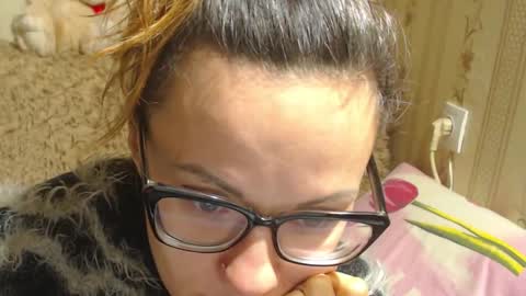 Snapshot of candylady136 chatting on 22, 12, 2024 say meow and send tip  online show from 22, 12, 2024