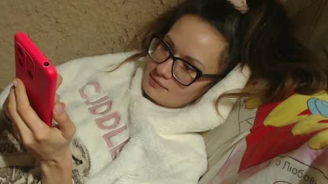Snapshot of candylady136 chatting on 25, 1, 2025 say meow and send tip  online show from 25, 1, 2025