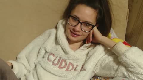 Snapshot of candylady136 chatting on 3, 3, 2025 say meow and send tip  online show from 3, 3, 2025