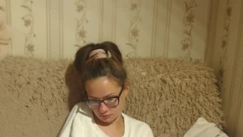 Snapshot of candylady136 chatting on 16, 9, 2025 say meow and send tip  online show from 16, 9, 2025