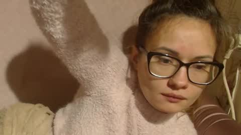 Snapshot of candylady136 chatting on 23, 10, 2025 say meow and send tip  online show from 23, 10, 2025