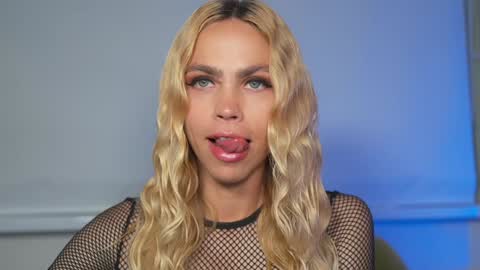 FANSLY  -    online show from 4, 2, 2025